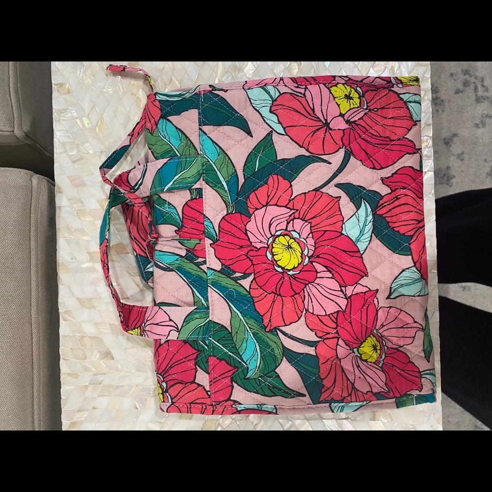 Vera Bradley Hanging Travel Organizer